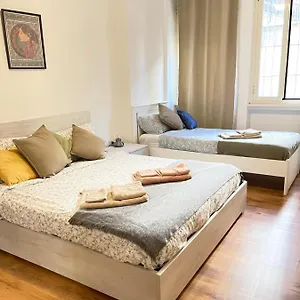  Apartamento Lovely In Laterano Italia